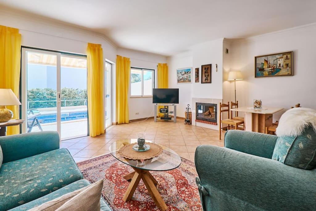 Villa Casa Felix Mit Pool à Albufeira Extérieur photo