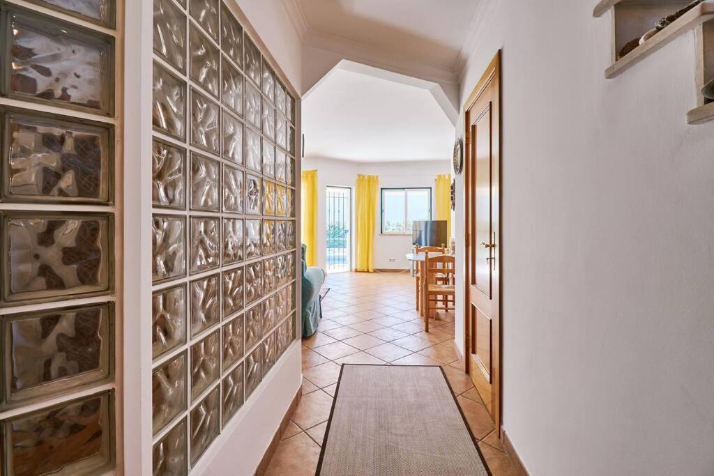 Villa Casa Felix Mit Pool à Albufeira Extérieur photo