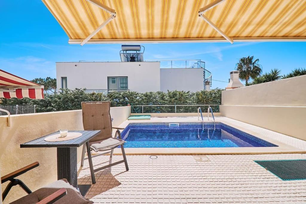 Villa Casa Felix Mit Pool à Albufeira Extérieur photo